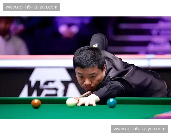 巅峰对决：戴维斯与丁俊晖，斯诺克王者的荣耀之战